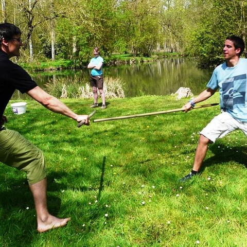 Z každého pohybu Baptisty bylo jasné, že se někde stala velká chyba. Asi už někde hodně na začátku, hned když jsem ten klacek zvedal.