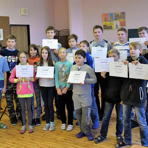 Předávání certifikátů na ZŠ Třebovského v Ústí nad Orlicí | Foto: Archiv školy