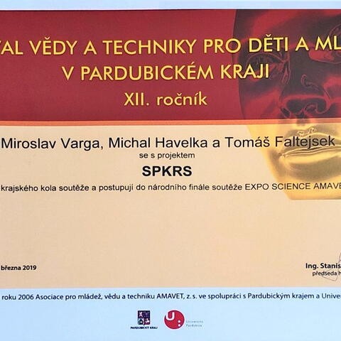 Tomáš Faltejsek, Michal Havelka a Miroslav Varga se svou prací SPKRS postoupili na národní finále Expo Science AMAVET 2019.