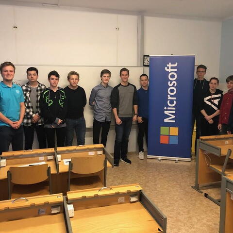 Krajský výběr do studijního programu Microsoftu - Studentské trenérské centrum