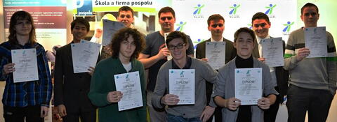 Společná fotka vítězů 1. ročníku Czech StudNET Awards 2015.