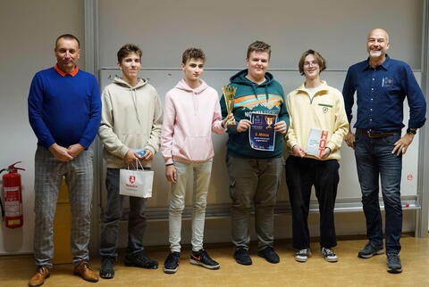 Funovation Hac22 - 3. místo v kategorii OPEN - tým Spolok anonymných programátorov