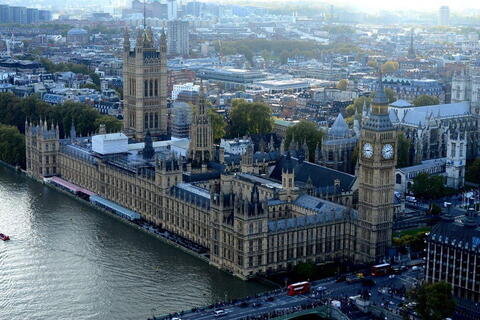 Houses of parliament - focené pravděpodobně z London Eye. |foto: Jan Mečiar - student zaměření Internetový marketing