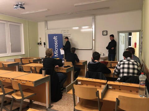 Krajský výběr do studijního programu Microsoftu Studentské trenérské centrum
