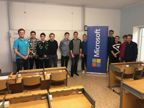 Krajský výběr do studijního programu Microsoftu - Studentské trenérské centrum