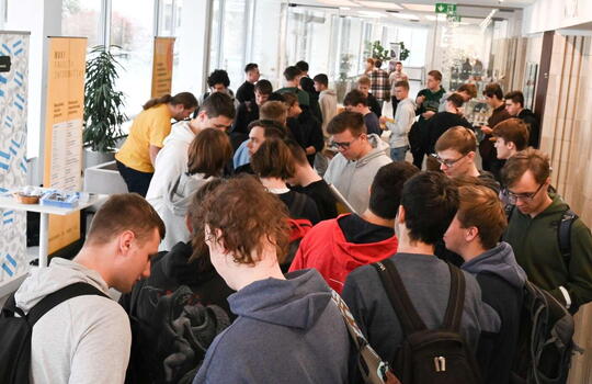 Představení IT vysokých škol pardubickým maturantům 2022