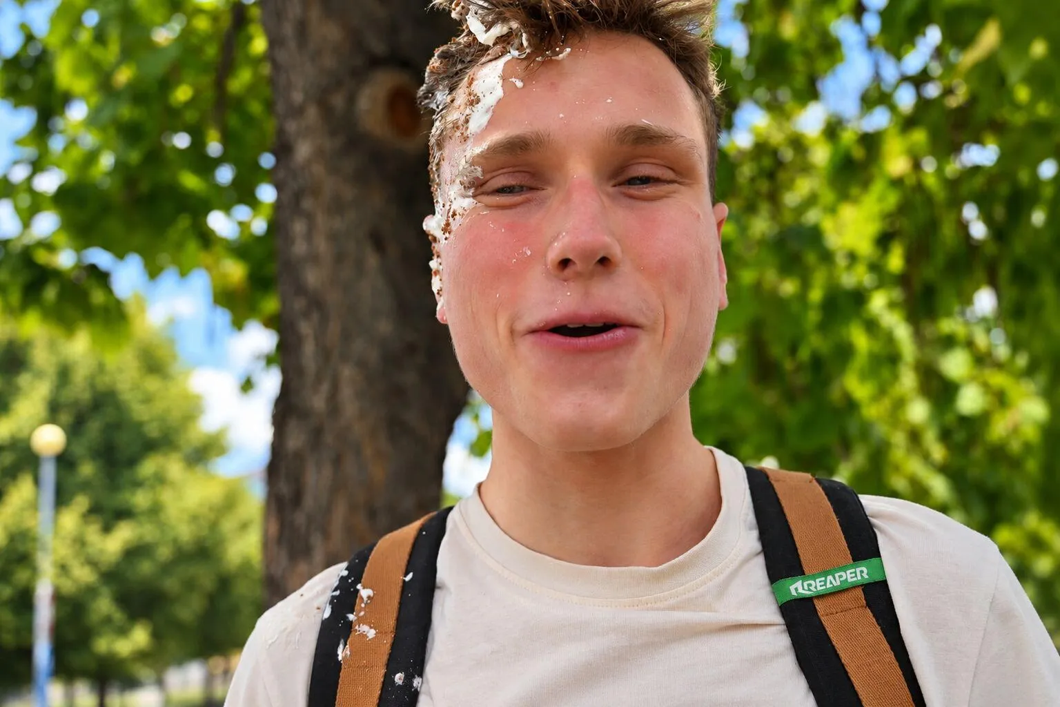 Vojta s dortem na hlavě