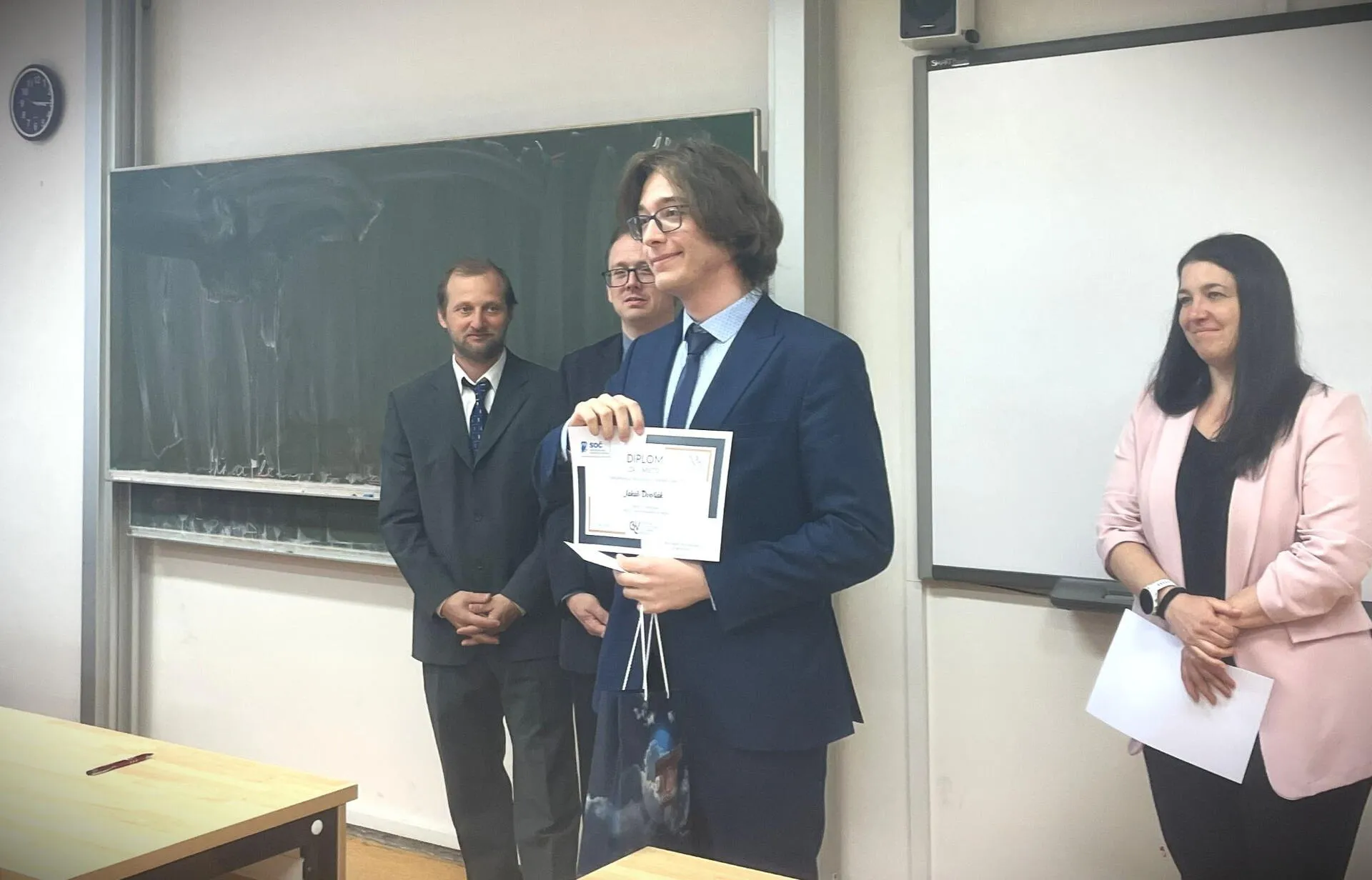 Zjevení letošního SOČ Jakub Dvořák z 1. ročníku Gymnázia Ústí nad Orlicí