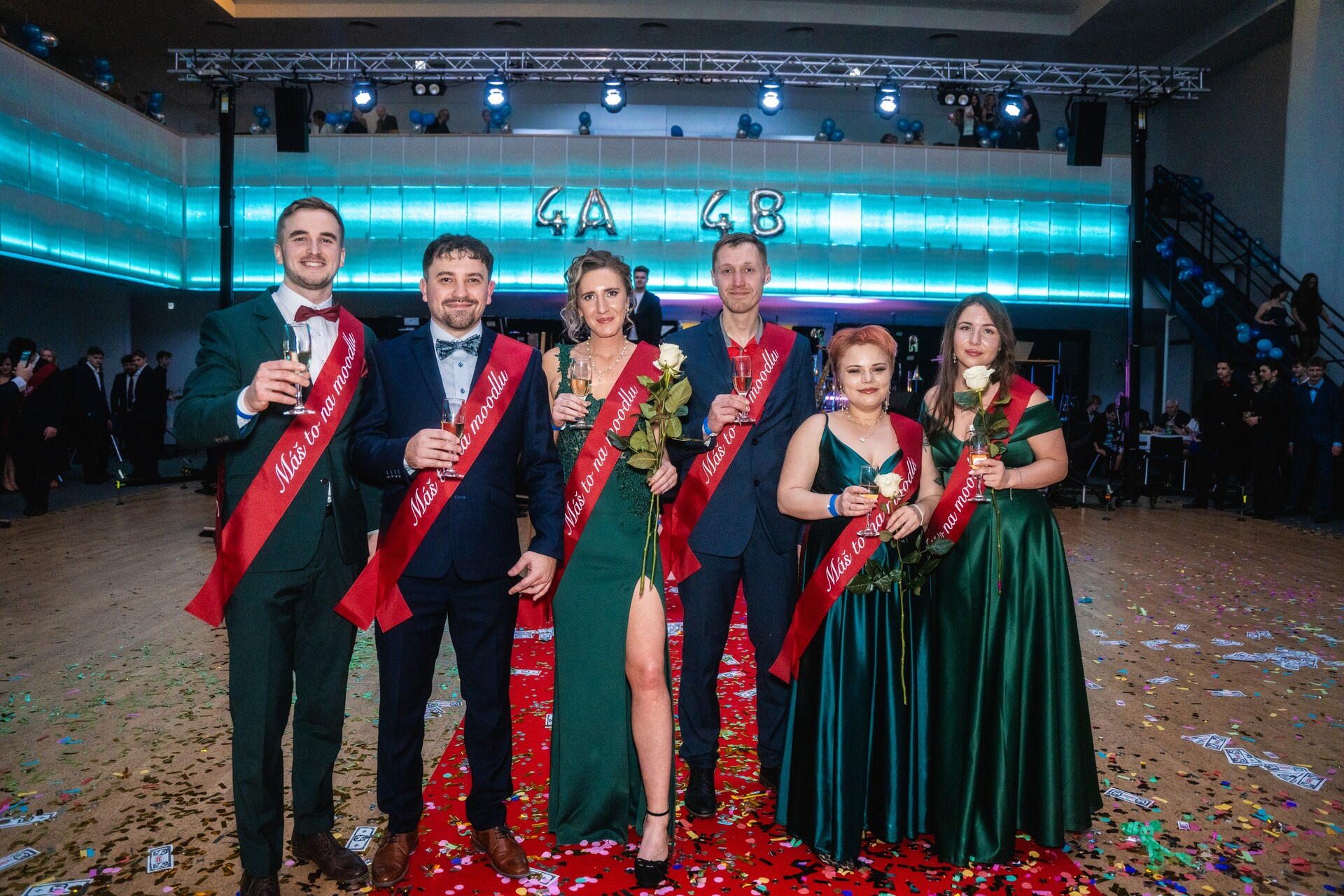 Maturanti kombinovaného studia