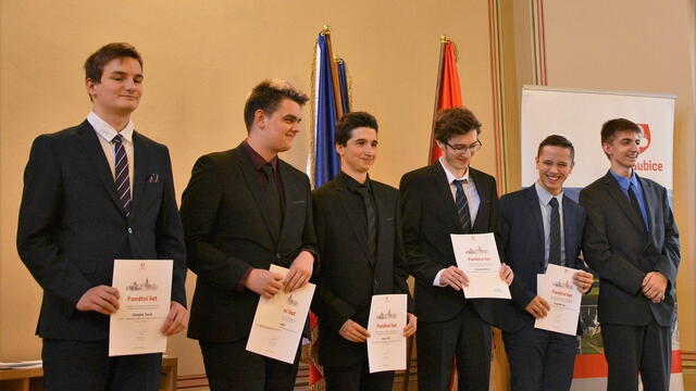 Školní rok 2015/2016 - sumář úspěchů